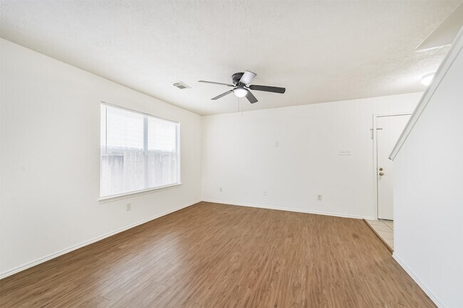 Foto del edificio - 33318 Cottonwood Bend