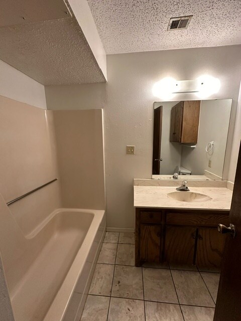 Foto del edificio - 509 Harrell Ln