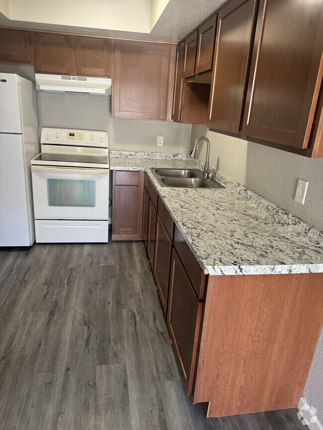 New Casa Lomas Studio Apartments for Rent Avondale, AZ 2 Rentals