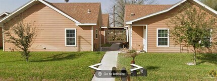 Building Photo - 1419 Quitaca Dr