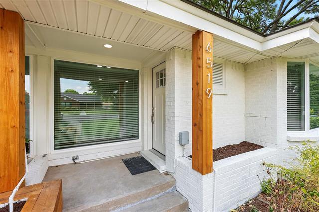 Building Photo - 6519 Ravendale Ln