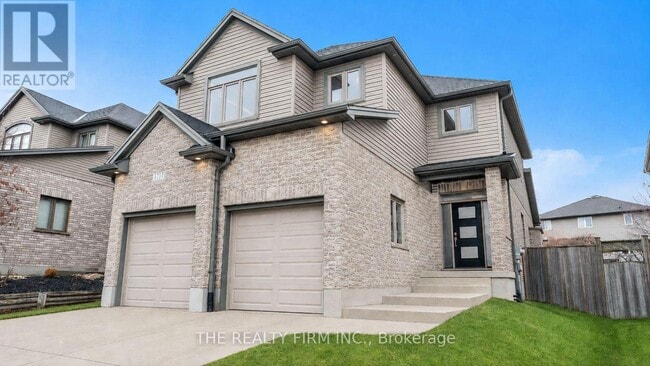 Building Photo - 1773 Beaverbrook Ave