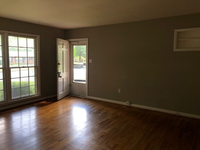 Foto del edificio - Two Bedroom One Bath