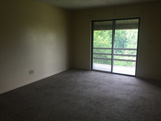 Building Photo - Robinwood Apartments