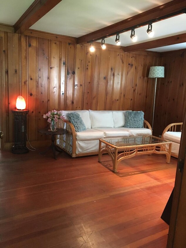 Foto principal - 153 Pine Lake Dr