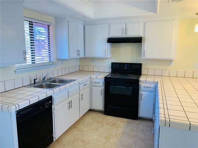 Foto del edificio - 26830 Hitching Post Ln