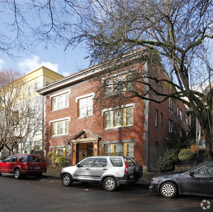 Building Photo - Charlotte Rose Apartments