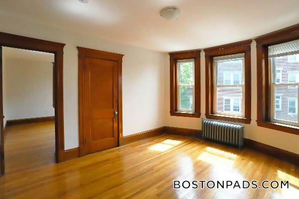 Building Photo - 257 Washington St