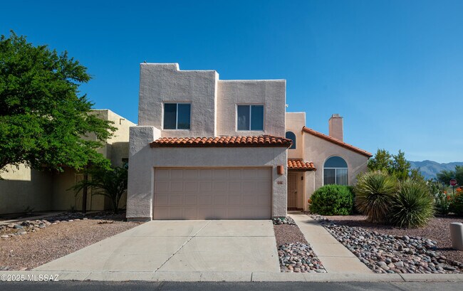 Building Photo - 4339 E Samantha Dr