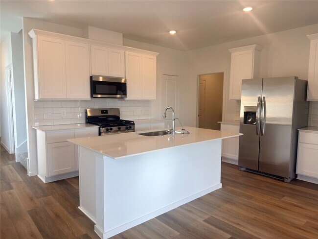 Foto del edificio - 1214 Sandy Shore Ln