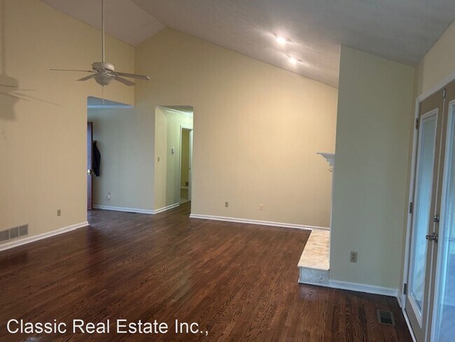 Foto del edificio - 3 br, 2 bath House - 406 Foxchase Court