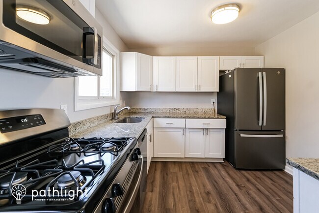 Building Photo - 3602 25th Ave, Temple Hills, MD, 20748