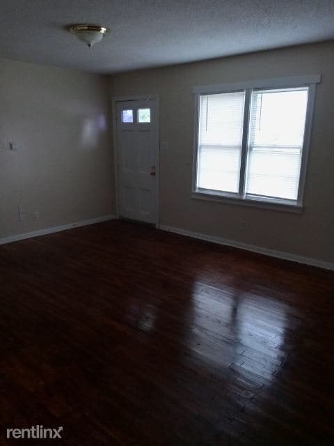 Building Photo - 2 br, 1 bath House - 504 Doucette St