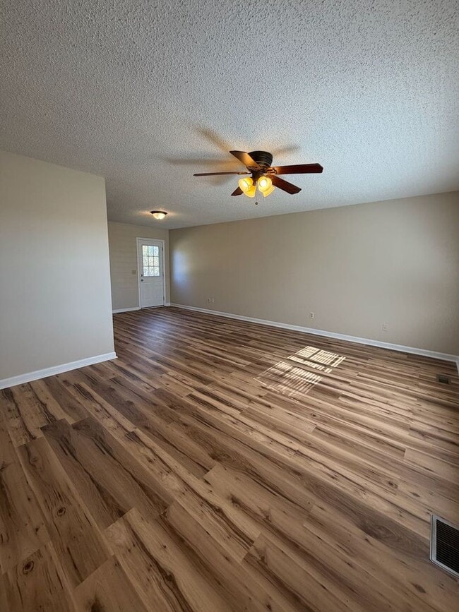 Building Photo - 235 Boles Rd