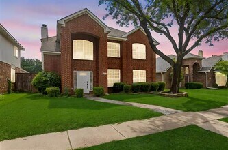 Building Photo - 811 Kipling Dr