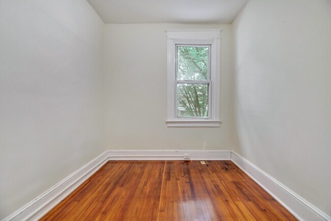 Foto del edificio - 1403 Orren St NE