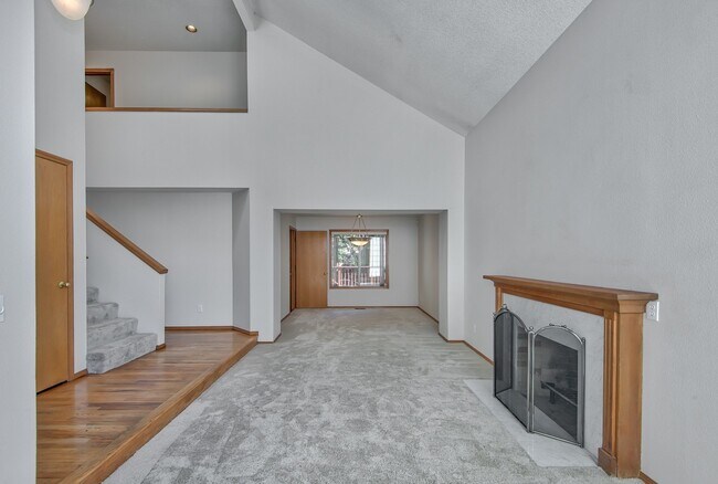 Foto del edificio - Beautiful cul-de-sac home, with fenced in yard