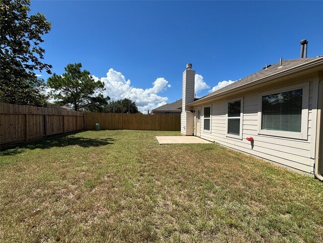 Foto del edificio - 10831 Harston Dr