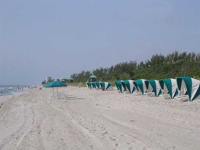 Foto del edificio - 4001 N Ocean Blvd