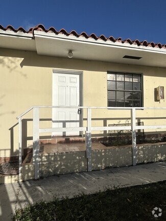 Building Photo - 3091 NW 1st St