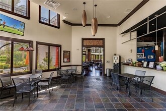 Building Photo - 9111 Capistrano St S