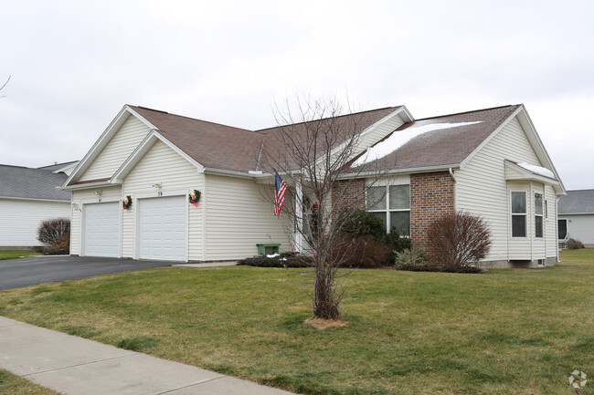 Building Photo - Unionville Station Senior Townhomes 55+