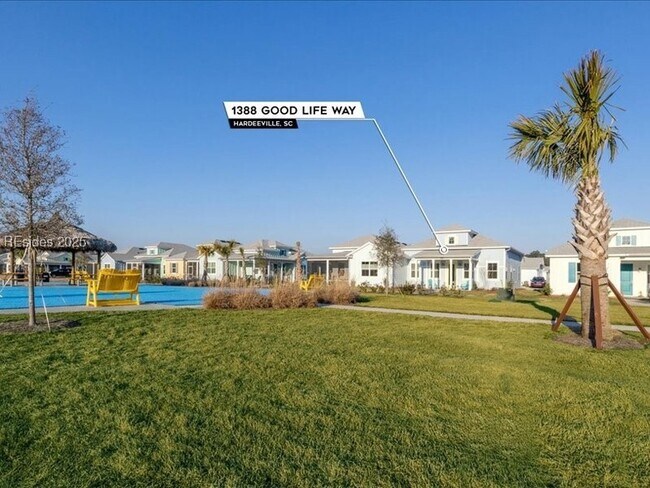 Foto del edificio - 1388 Good Life Wy