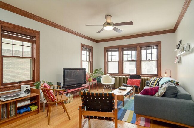 Foto del edificio - 4720 Nicollet Ave