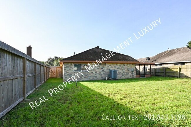 Foto del edificio - 6543 Liberty Valley Dr