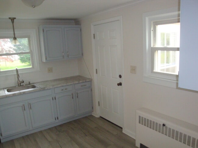 Building Photo - 139 Crescent Dr