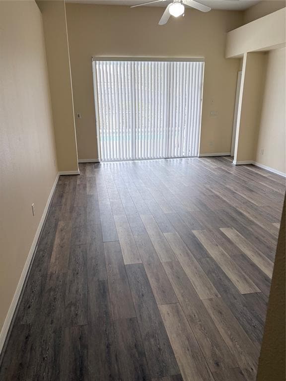 Foto del edificio - 456 Calabay Parc Blvd