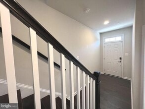 Building Photo - 7801 Rosella Ln