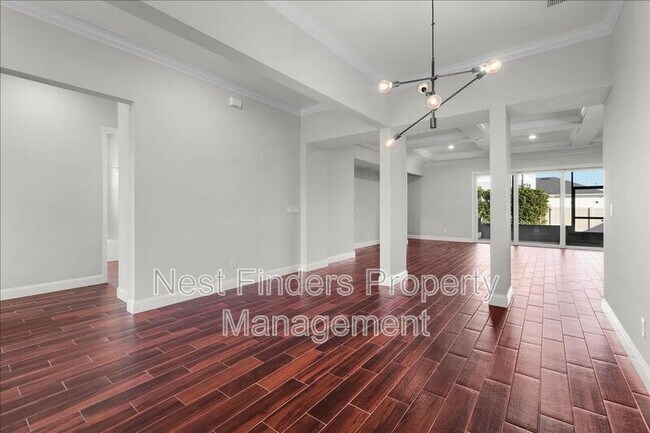 Building Photo - 13461 Lucena Ln