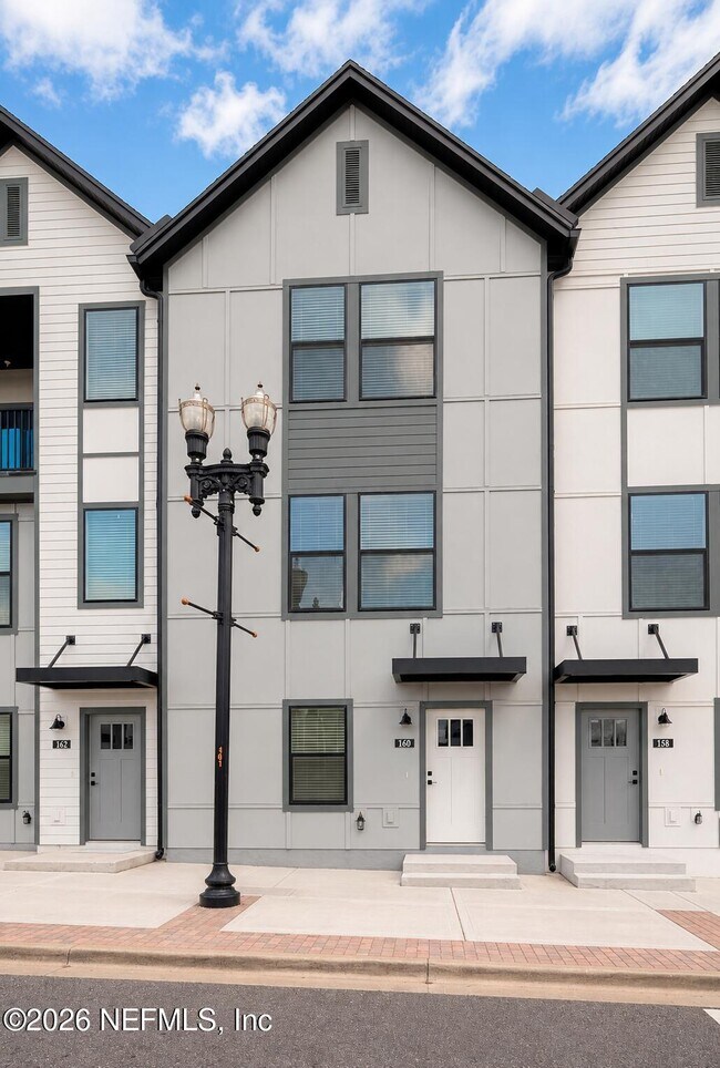 Building Photo - 160 Barstow Pl