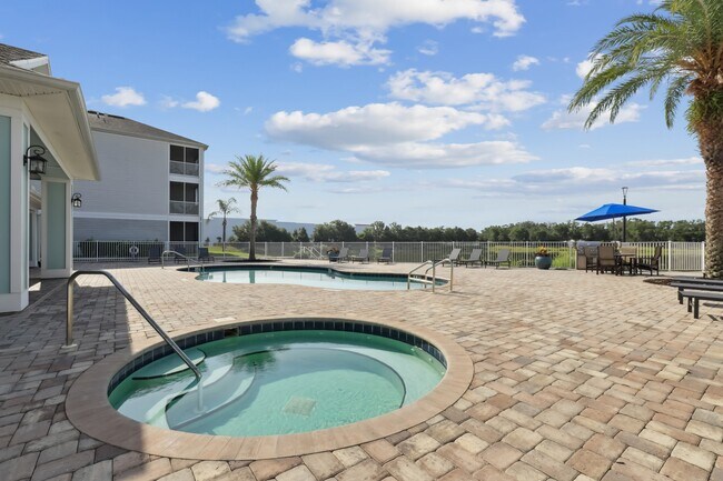 Foto del edificio - Century Lakehouse