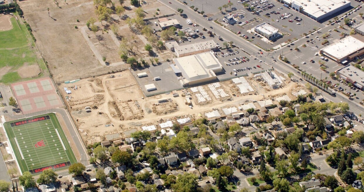 Aerial Photo - The Heights on Stockton