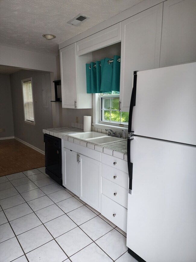 Building Photo - HAMMOND FARMS