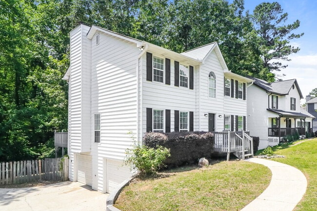 Building Photo - 2354 Loren Falls Ln SW