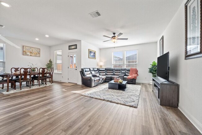 Foto del edificio - 12105 Bacalar Bnd