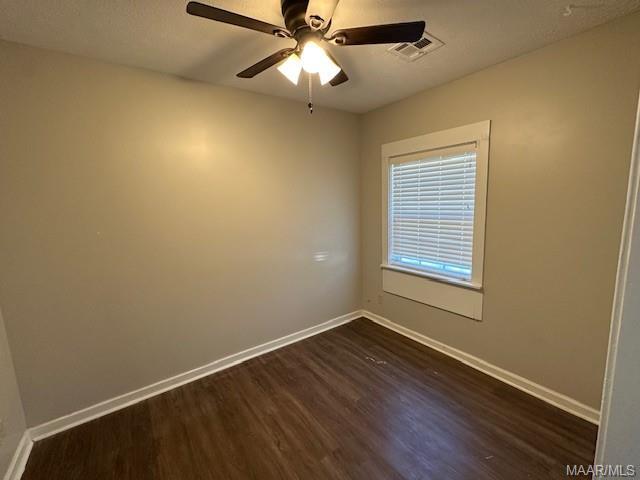 Foto del edificio - 153 E 6th St