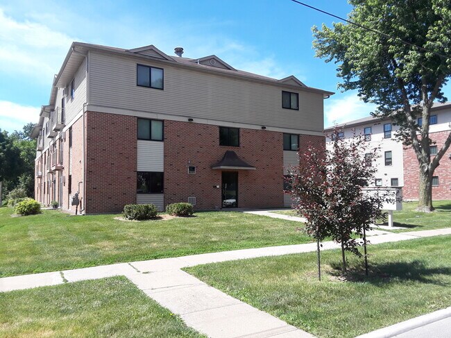 Foto del edificio - 831 E Jefferson St
