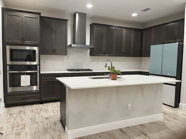 Building Photo - 3/2 Home in Lithia