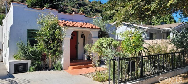 Primary Photo - 222 N Ave 49