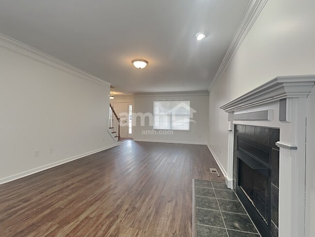 Foto del edificio - 5309 Blue Ash Lane