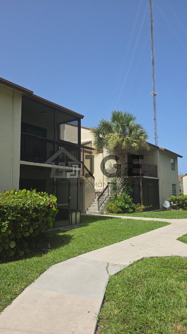 Photo - 475 Northwest 210th Street Apartment