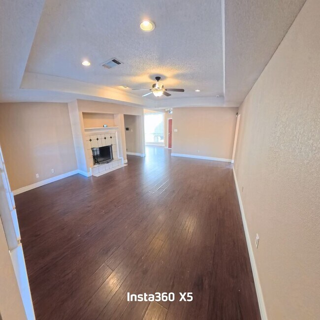 Building Photo - 1454 Cromwell Ct