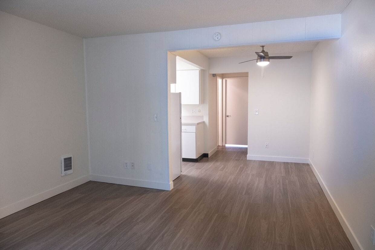 Primary Photo - Irvington Flat with Timeless Classic Charm!