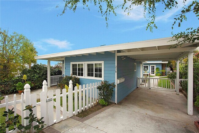 Building Photo - 238 Cajon St