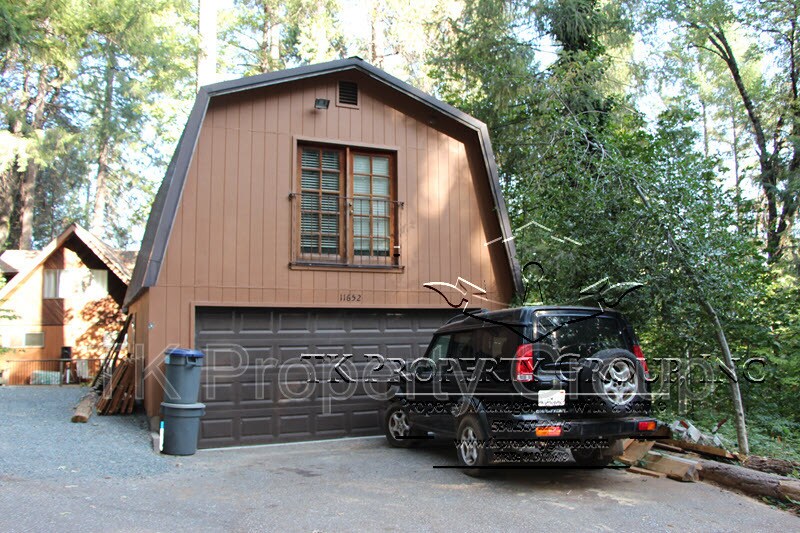 Primary Photo - 11652 Emerald Ln