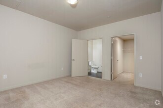 3BR, 2BA - 1,678SF - First Bedroom - 1321 Lofts